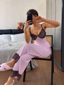 Dream Adore 女士撞色蕾丝拼接吊带背心和裤子睡衣套装 - 粉色 - 查看 3