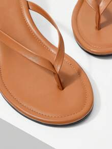 Mnmlis 高级棕色人字拖，女性魅力，5厘米坡跟凉鞋，户外休闲度假高跟凉鞋 - 皮革棕色 - 查看 2