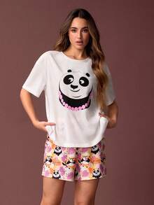 SHEIN Kung Fu Panda Conjunto de pijama de verano con top holgado de estilo murciélago con estampado de dibujos animados lindos y shorts con estampado floral - Blanco - Ver 1