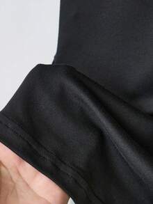 Sparklyn Tween Girls 67 Graphic Print Fitted Crop Top - Black - View 3