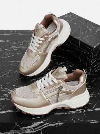 Vate Damskor i kakifärgad mesh och nylon med sportiga sneakers, grov sula och snörning, platåskor