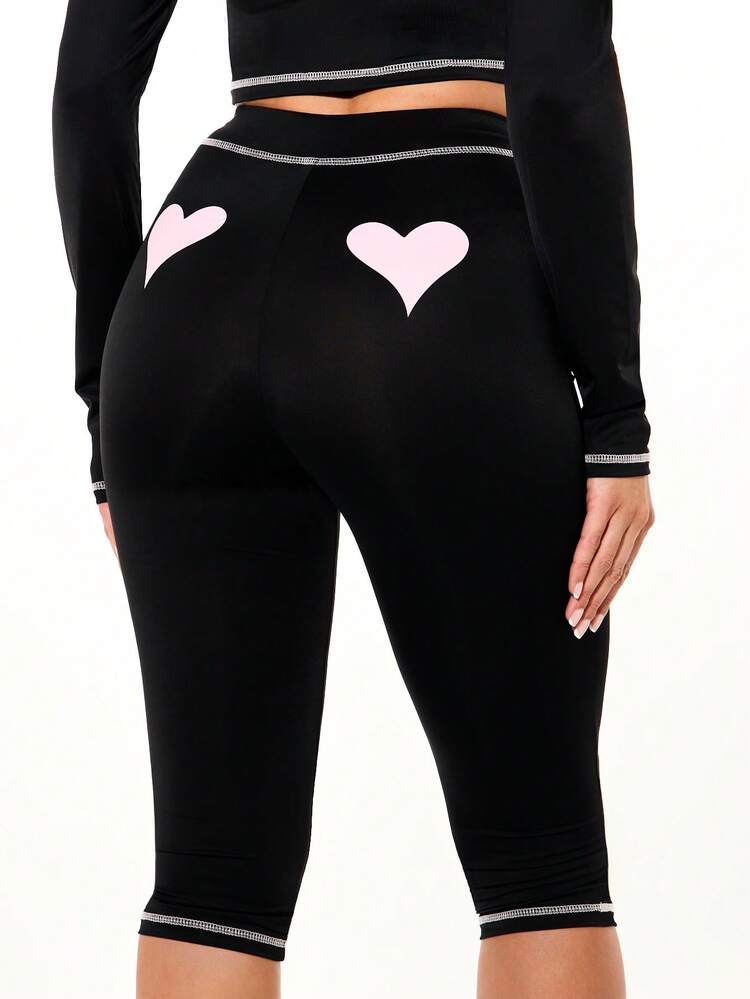 SUMWON WOMEN Heart Print Capri Leggings With Contrast Stitching For Valentine