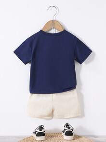 SHEIN 2 Pieces Unisex Newborn Neutral Set. It's A Set With A Brown Top And Apricot Shorts, Decorated With Letter Patches. Suitable For Summer, This Sportswear Is Perfect For Vacations, Parties, Outings, And As A Versatile Basic For School In Summer.Outfit Toddler Infant Outfits Unisex Summer. - Navy Blue - View 2