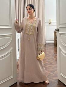 Women's Elegant Floral Embroidered Arabic Style Dress - Khaki - View 8
