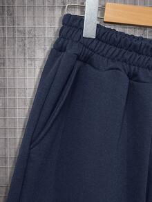 EURMUSE Men Letter Printed Regular Sweatshirt & Pants Set