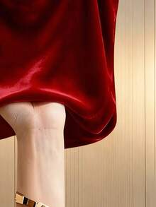 Franclia Women's Draped Neck Faux Pearl Camisole, Suitable For Commuting, Valentine's Day, Romantic Dates, New Year Holidays - Burgundy - View 4