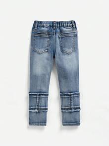 SHEIN 男童时尚街头酷炫破洞拼接毛边浅灰色修身牛仔裤，带有做旧细节，适合秋冬户外穿着。 - 中等水洗藍 - 查看 2