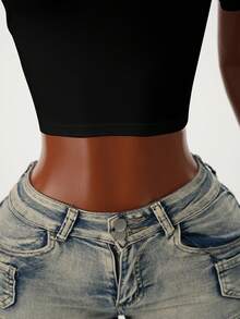 Rovax Women's Cross Print Round Neck Short Sleeve Cropped Fitted Fashion T-Shirt - Black - View 5