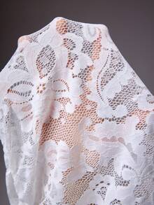 MaterniChic 优雅性感蕾丝孕妇装 - 白色 - 查看 6