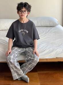 DAZY 春季男童字母印花圆领短袖T恤和格子裤睡衣套装 - 灰色 - 查看 5