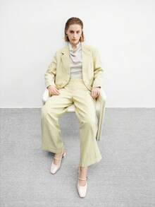 CUCCOO BIZCHIC Women's Classic Low Heel Slip-On Flats, Black Valentine's Day