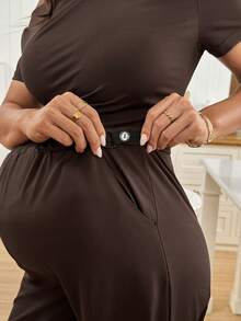 SHEIN 2pcs Maternity Set: Solid Color Asymmetric Ruched Hem T-Shirt And Adjustable Waist Casual Pants - Brown - View 5