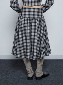 COUREZ Low Rise Midi Check Skirt With Ruffle Detail /Y2K Winter Clothes For Women Casual Skirt Workwear For Women Going Out Skirt Tops Party New Years Check Co-Ord