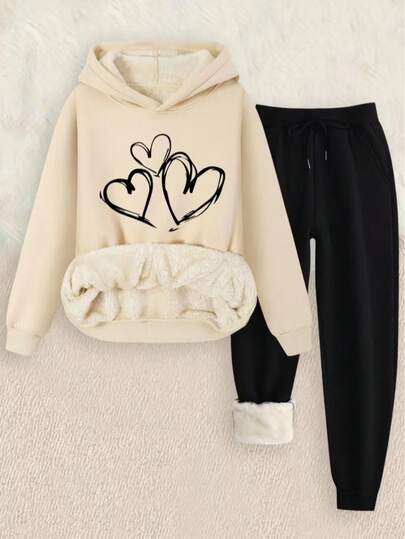 Conjunto Hoddie Beige y Jogger Negro Cozy Love