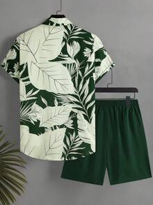 Manfinity EZcore Plus Size Men's Simple Print Short Sleeve Top And Solid Color Shorts Beach Outfit - Multicolor - View 3