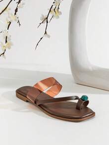 SHUZIA Damskie sandały na płaskim obcasie z kwadratowym noskiem i ozdobnym kamieniem szlachetnym - Kawowy brązowy - Zobacz 5