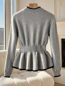 SHEIN Franclia 秋冬新款复古撞色如意纽扣设计收腰显瘦中式荷叶边下摆娃娃衫优雅灰色女士套头毛衣，适合冬季、圣诞节、新年、白色新年夜、派对等场合。 - 灰色 - 查看 3