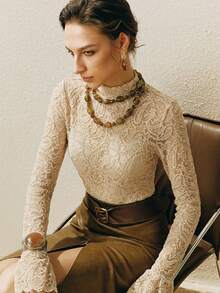 Arave Women's Velvet Lace Contrast Mesh Design Double-Layer Flared Cuff Slim Fit Elegant Green Long Sleeve Base Top, Fall Clothes For Women New Year