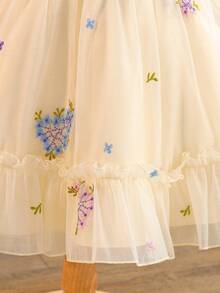 SHEIN Glamorique Kids Đầm công chúa thêu cho bé gái, tay ngắn, eo ôm, kiểu dáng trang trọng, phù hợp mọi mùa. - Màu be - Xem 4