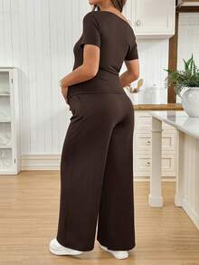 SHEIN 2pcs Maternity Set: Solid Color Asymmetric Ruched Hem T-Shirt And Adjustable Waist Casual Pants - Brown - View 2
