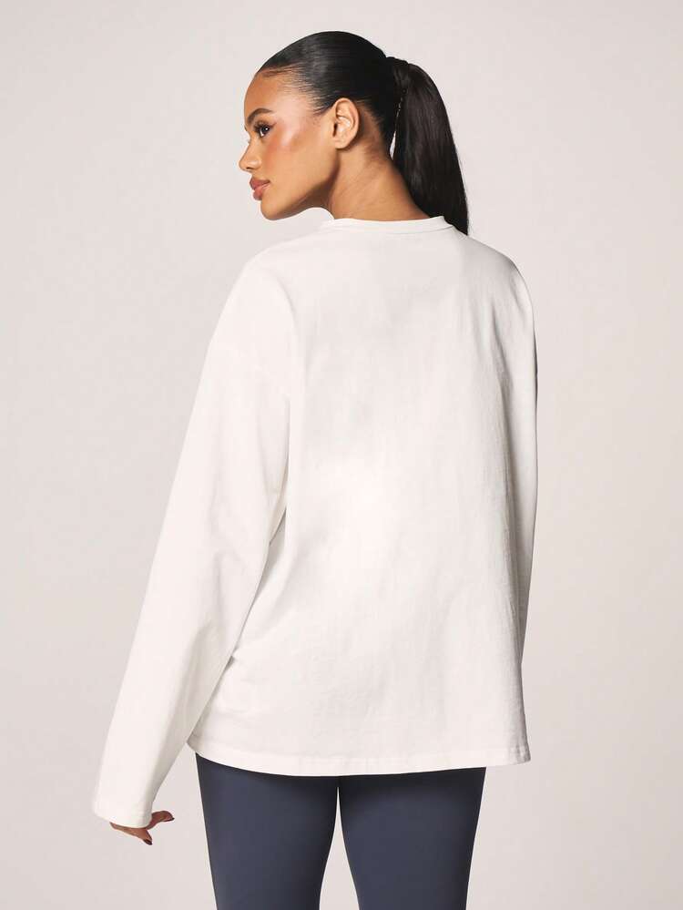 MISSGUIDED Oversized Long Sleeve Cotton Crew Neck T Shirt With Text Embroidery And Button Details For Casual Everyday Wear Fall Winter Comfort Style