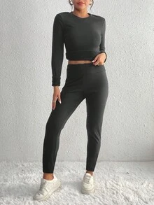 SHEIN Unity 2件組女款深灰色加厚保暖內層套裝，冬季休閒居家舒適套裝，純色內搭褲與運動束口長褲 - 灰色 - 查看 3