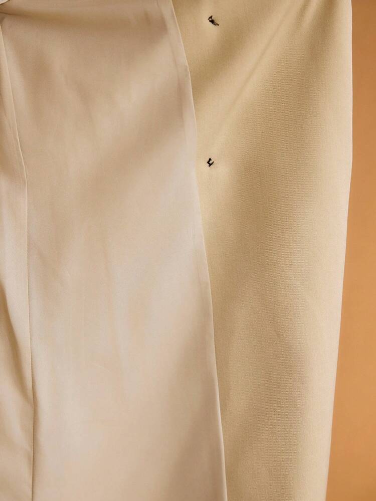 LAPEL COLLAR DOUBLE BREASTED PLACKET BUCKLE BELTED PLEATED PANEL TRENCH COAT
