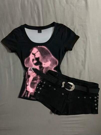 Glimmora Women's Abstract Face Print Round Neck Short Sleeve T-Shirt