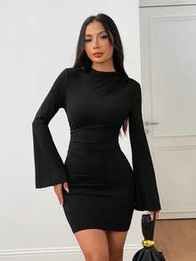 SHEIN PETITE Đầm nữ cổ cao, xếp ly, dáng xòe ngắn, tay dài, thích hợp cho mùa thu/đông, có thể mặc lót hoặc phối cùng trang phục đi chơi, hàng ngày, phong cách công sở thường ngày. - màu đen - Xem 8