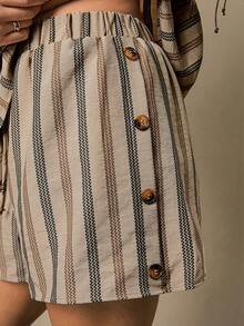 Freevana 2件套/组 纽扣装饰休闲条纹上衣和松紧腰短裤套装 优雅女士百搭加大码适合户外和通勤的夏季服装 - 彩色 - 查看 9