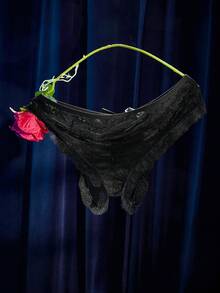 SpicyHot Quần lót ren cỡ lớn trang trí nơ, kiểu dáng gợi cảm, hở đáy, đồ lót nữ, sexy, ngày Valentine, đồ lót gợi cảm, quần lót ren sexy, quần lót nữ, quần lọt khe - màu đen - Xem 7