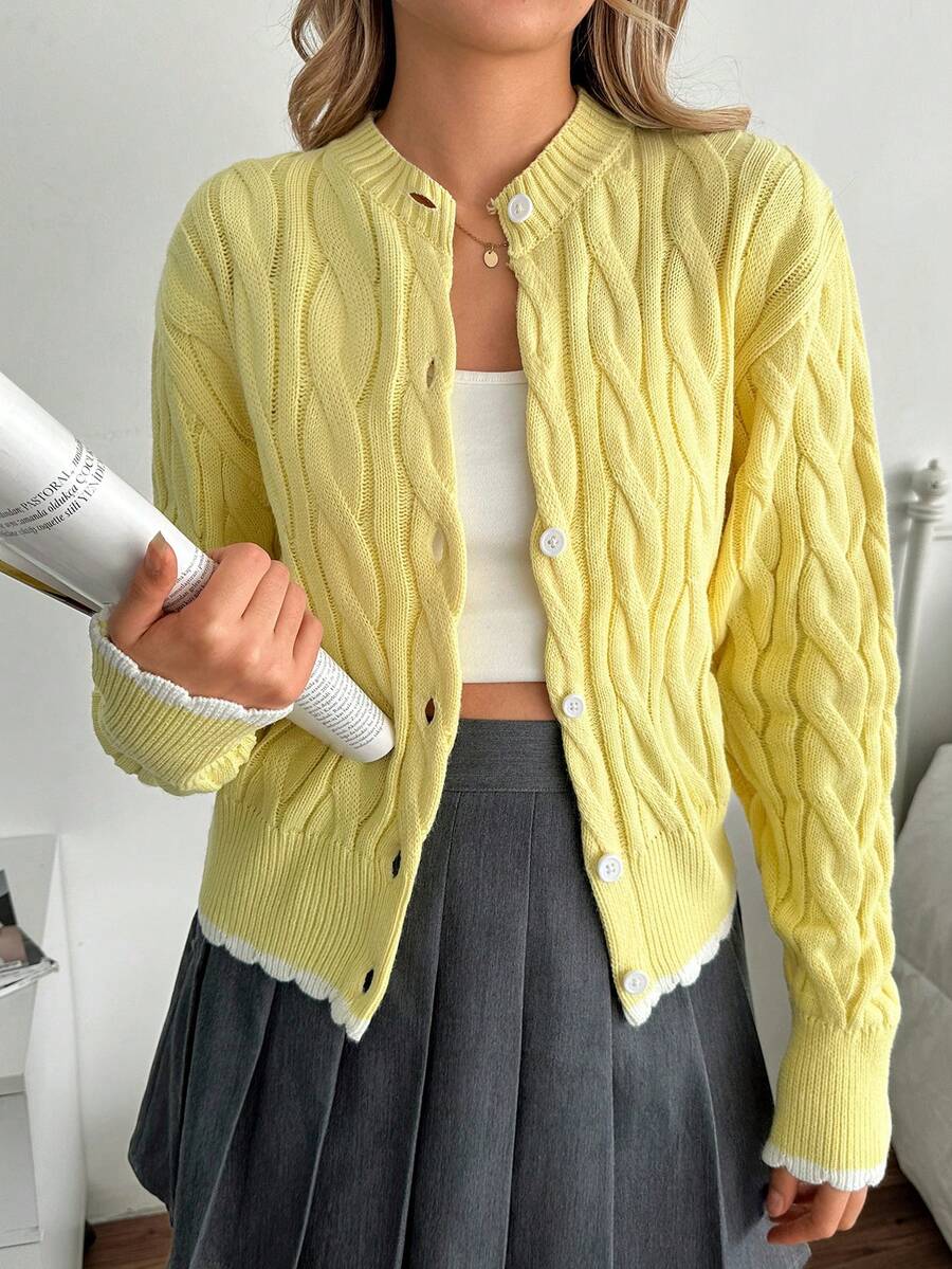 SHEIN 奶油黄开衫，饰有麻花和刺绣 - 淡黃色 - 查看 1