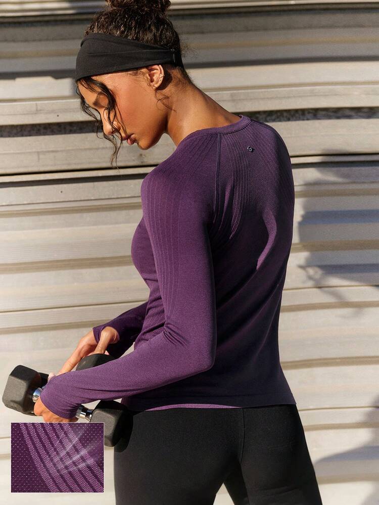 Swift Seamless Arctic Edge Sweat-Wicking Lightweight Stretchy Contour Paneling Thumbholes Waist-Length Long-Sleeve Top Training Running Daily Active Wear