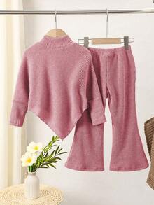 SHEIN 女童休闲T恤套装，不规则高领针织抓绒纯色长袖T恤上衣搭配米色休闲喇叭裤，两件套，适合春、秋、冬、返校季穿着，优雅淑女风，日常、上学、旅行、聚会皆宜。 - 西瓜粉 - 查看 2