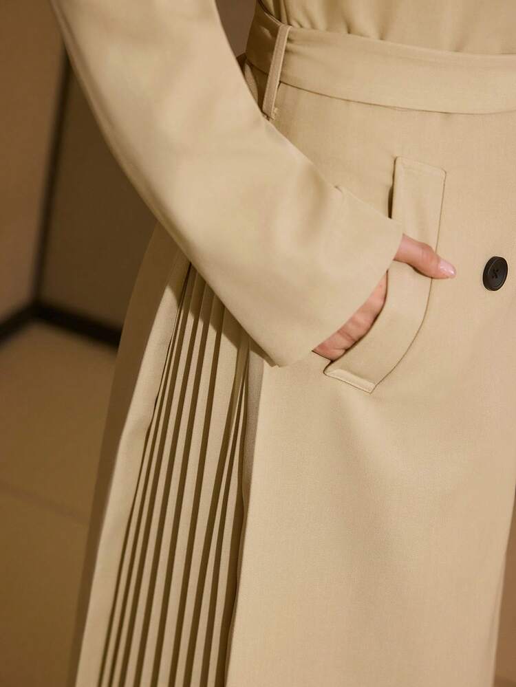 LAPEL COLLAR DOUBLE BREASTED PLACKET BUCKLE BELTED PLEATED PANEL TRENCH COAT