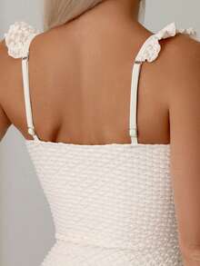 Swim Mod 女士夏季休闲纯色波点纹理面料荷叶边吊带前部和中间镂空系带腰部连体泳衣 - 米色 - 查看 6