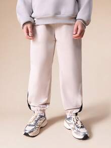 SUMWON بنطلون جوجر كاجوال مريح للأولاد من النايلون بخصر مطاطي وأطراف مطوية للراحة والأناقة اليومية والعطلات - كاكي - مشاهدة 4