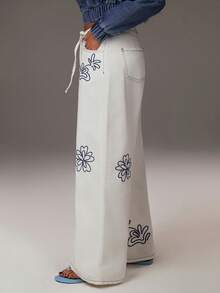 Athîral Women's Casual White Denim Embroidered Wide Leg Pants - White - View 5