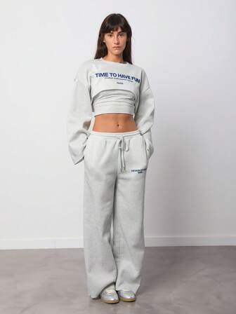 Athîral 3件套女士休闲基础纯色长袖露脐上衣、吊带背心和宽松长裤套装