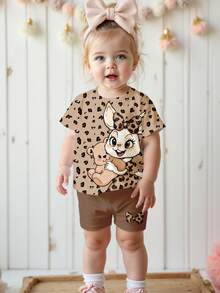 SHEIN 2pcs/Set Cute Rabbit & Leopard Print Top And Tight Shorts Set, Casual Loose Round Neck Short Sleeve T-Shirt And Leggings Outfit For Baby Girls, Suitable For Spring/Summer Daily Wear, Travel, Matching, Home, Vacation, Outdoor, Farm, Chill - Multicolor - View 3