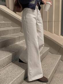 DAZY Women's Casual Versatile Straight-Leg White Jeans - White - View 4