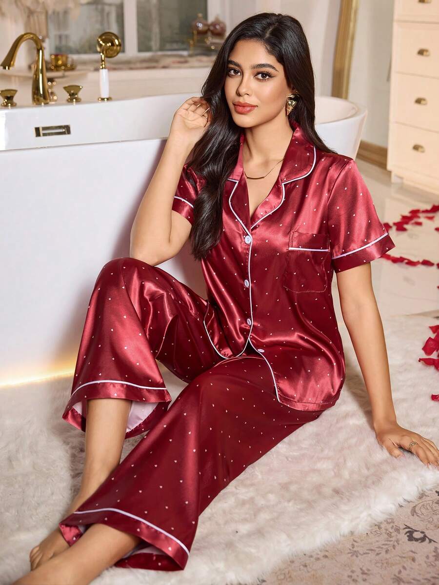 LuxeNights بيجاما قصيرة الأكمام مع كارديجان مزين بتريم قلب للنساء - الأحمر - مشاهدة 1