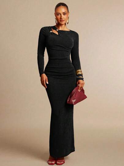 Silquee Burgundy Asymmetric Hollow Neck Elastic Fitted Ruched Dress With Gold Decor Button, Suitable For Romantic Dates, Wedding Parties, Valentine's Day