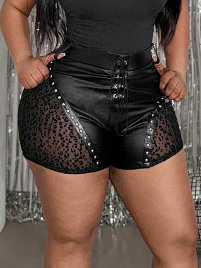 Slaydiva 2025 New Summer Casual Street Sexy Y2K Hot Girl Style Daily Date Birthday Party Lace Splicing PU Rivet Decoration Front Center Fake Placket And Eyelet Decoration Black PU Pants Ultra Shorts Tight Mini Pants Women's Shorts-B