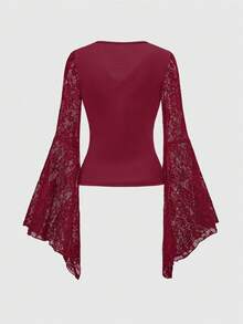 ROMWE Goth 哥特式性感V领撞色蕾丝喇叭袖衬衫，适合情人节约会 - 酒紅色 - 查看 2