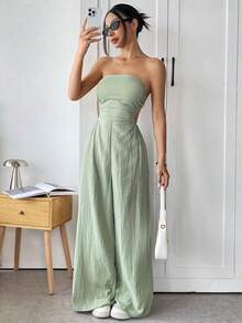 Mono sin espalda, diseño monocromo, pantalones holgados, estilo sensual. - Verde - Ver 3