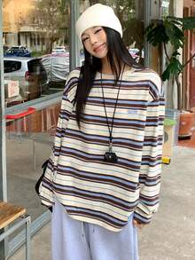 DAZY 女士条纹圆领落肩长袖字母印花休闲T恤 - 彩色 - 查看 4