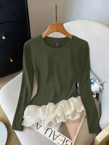 GlowEve Camiseta casual de mujer con cuello redondo elástico, manga raglán y bajo asimétrico con volantes en bloque de color para otoño/invierno - Multicolor - Ver 3