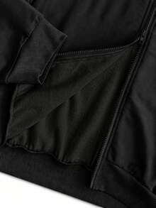 Manfinity EMRG 男士黑色哥特十字架水钻印花全拉链拉法帽连帽衫 | 闪亮水钻胸前图案保暖保暖连帽外套 | 暗黑美学朋克风面罩连帽衫 | Y2K街头嘻哈Grunge风双拉链长袖上衣 | 宗教信仰符号超大落肩外套 | 柔软加厚冬季男士双层拉链连帽衫卫衣，秋冬连帽衫外套图案连帽衫拉链动漫连帽衫男士街头风拉链衫 - 黑色 - 查看 9