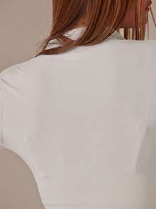 Aralina 休闲拉链长袖上衣和高腰骑行短裤两件套 - 白色 - 查看 6